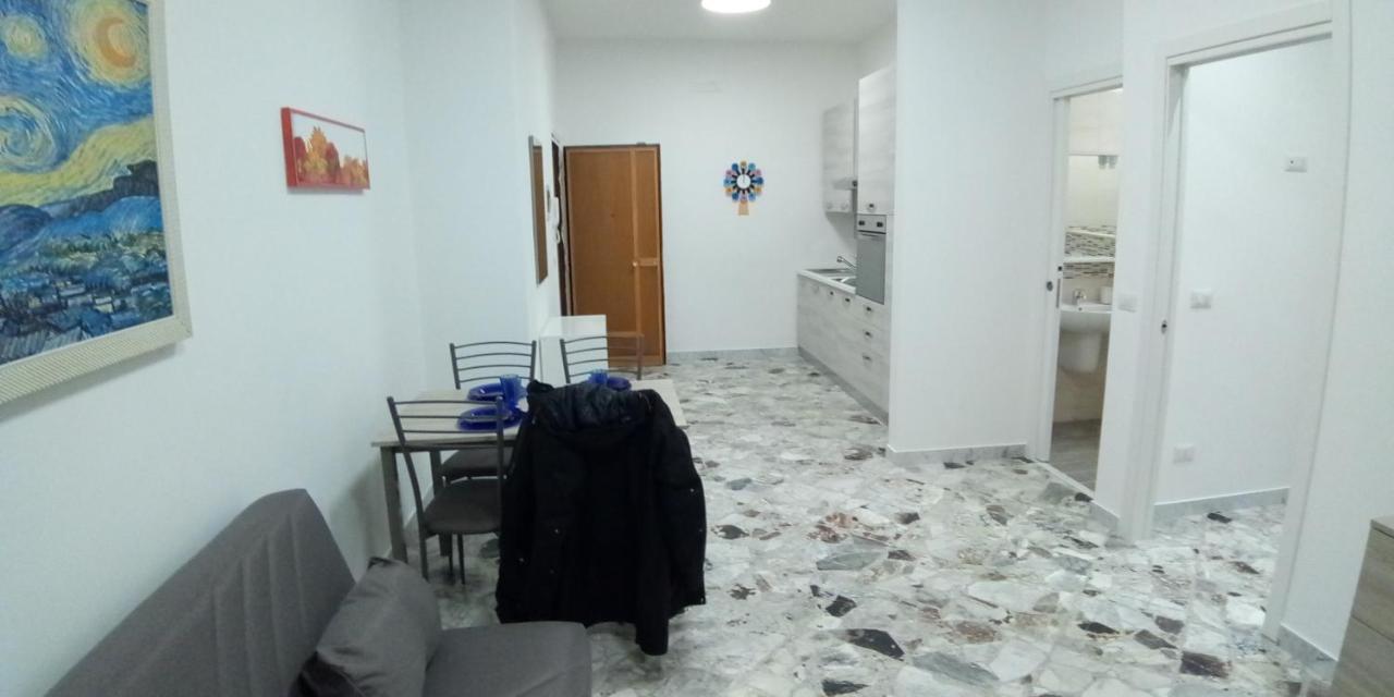 Station Suite Bari Exteriér fotografie